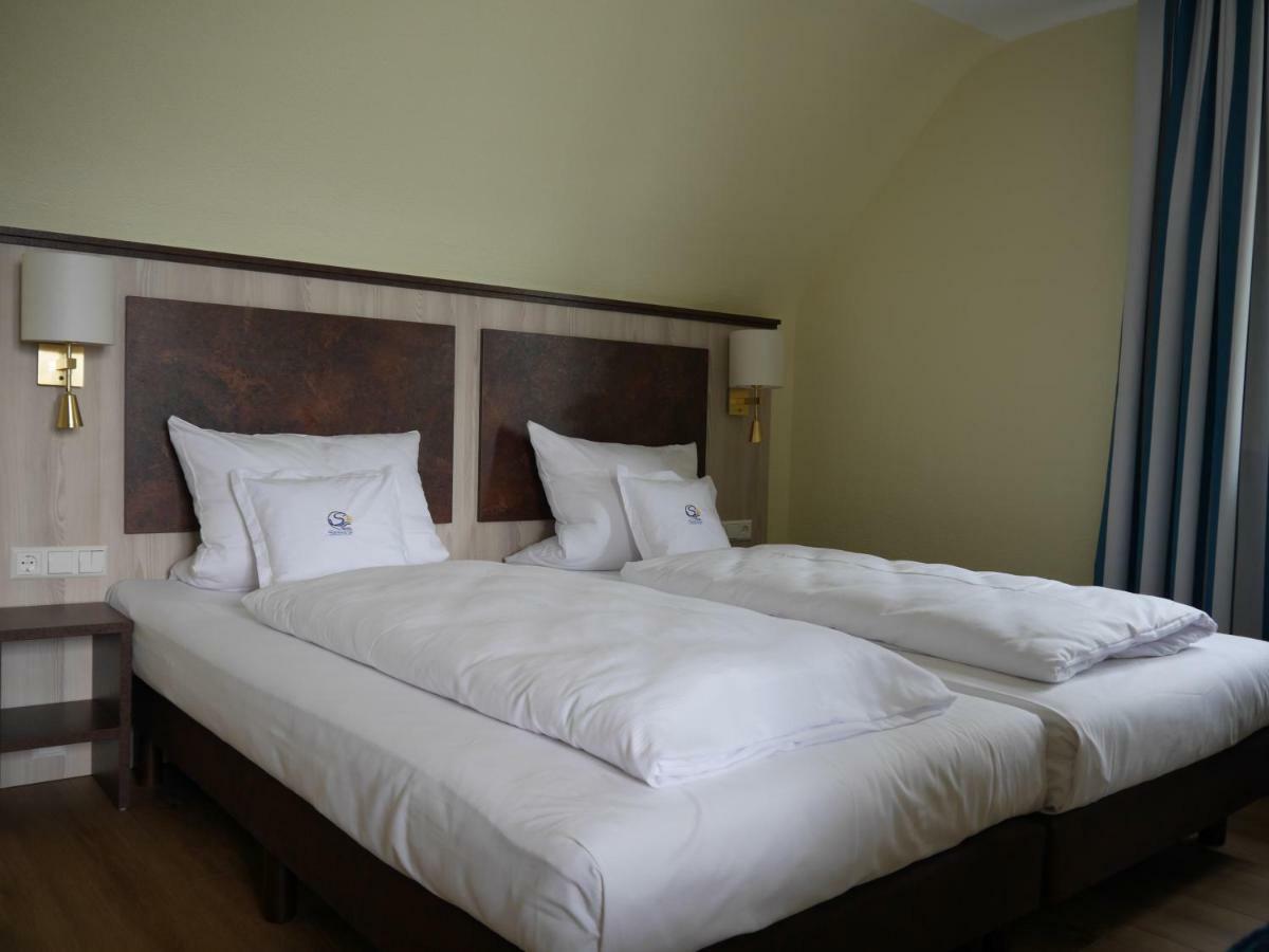 Doppelzimmer mit Seeblick