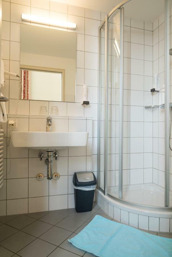 Superior Single Room,791887974:JPEG