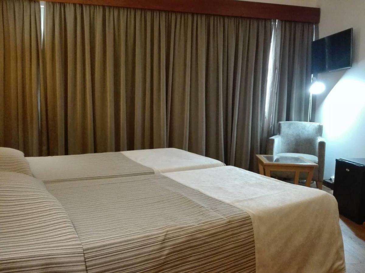 Double or Twin Room,800253147:JPEG