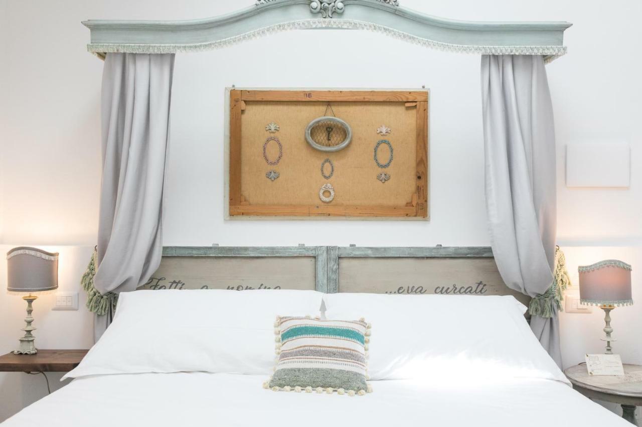 Double Room with Private Bathroom,830865182:JPEG