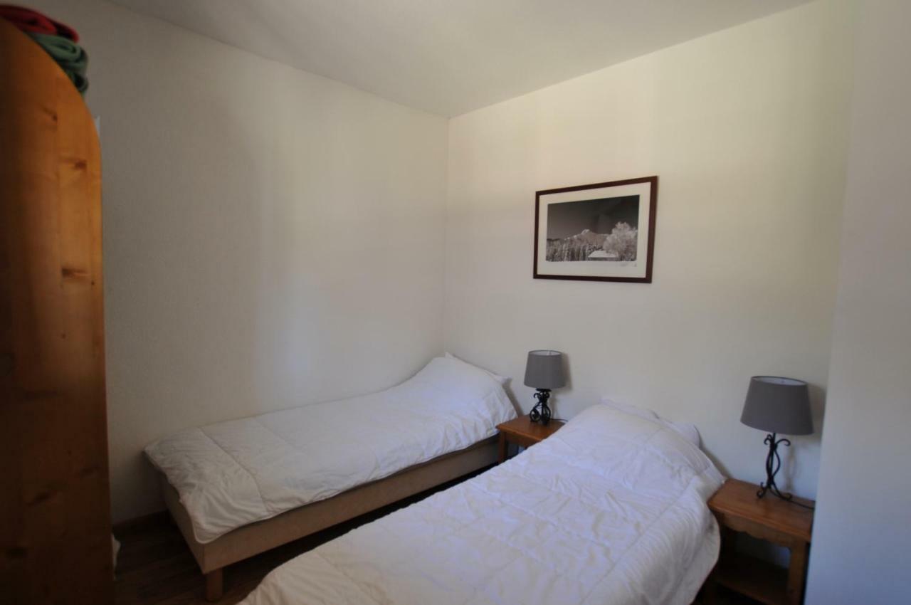 One Bedroom Apartment,805379415:JPEG