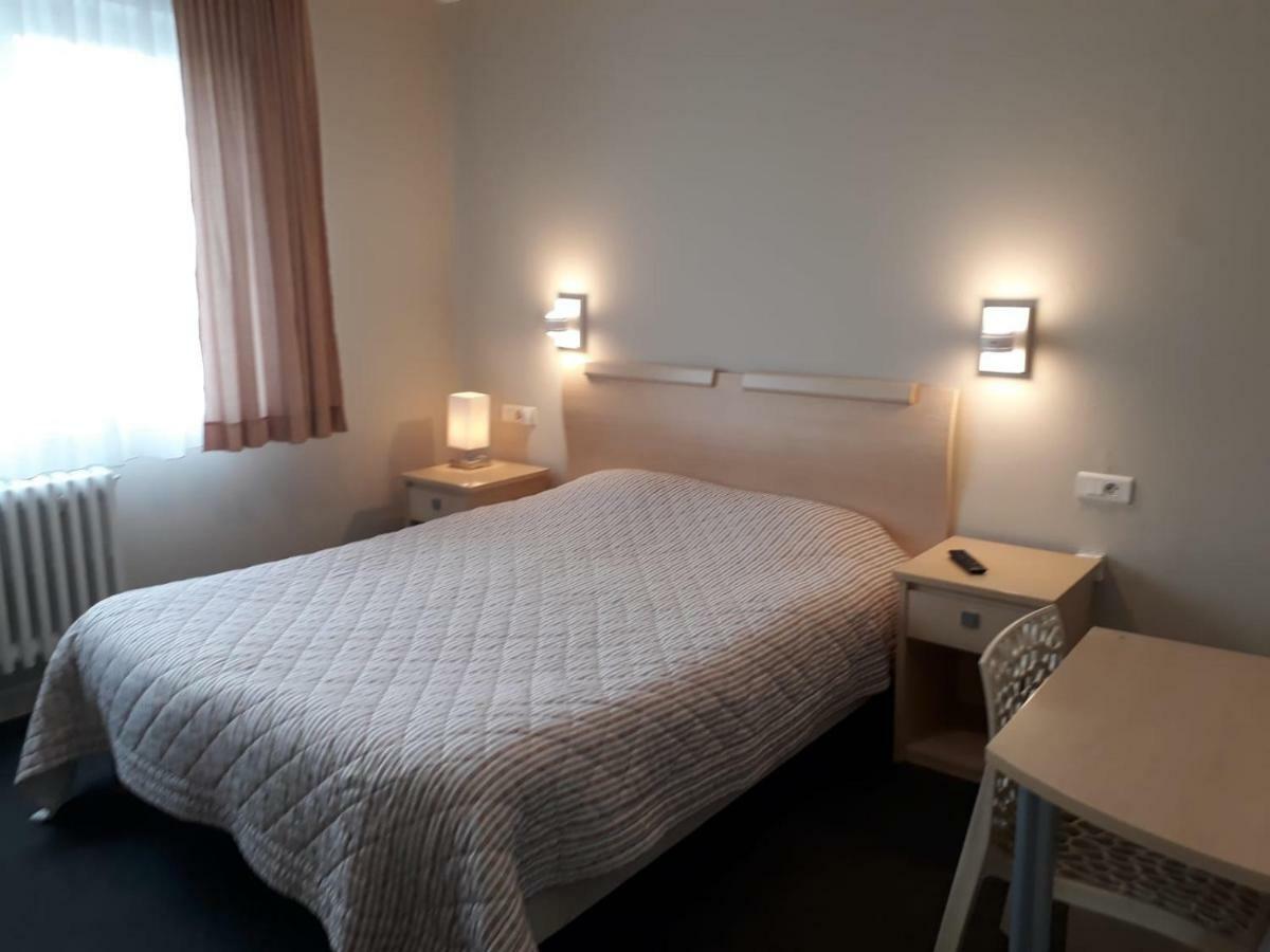 Chambre Double avec Douche