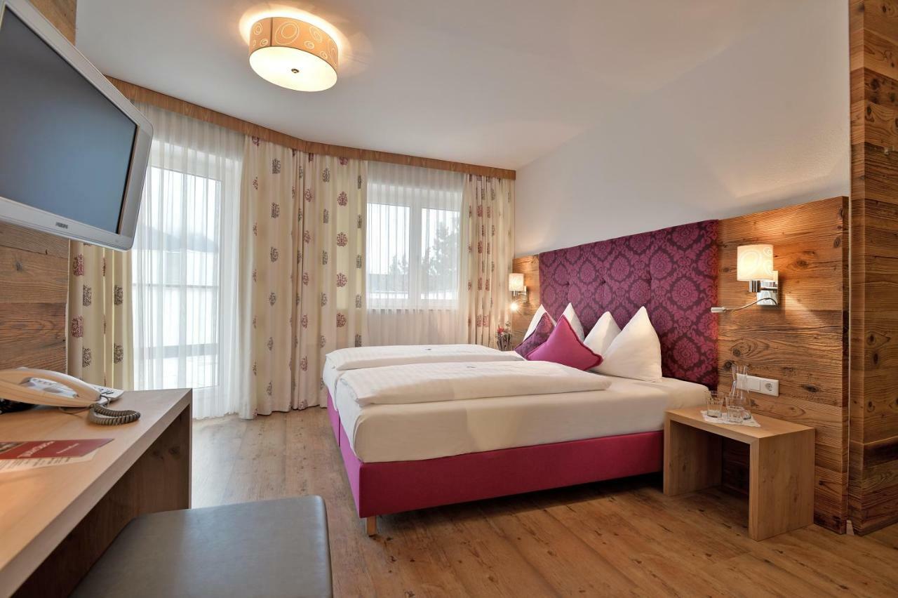 Doppelzimmer mit Balkon