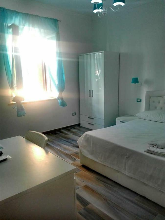 Double Room,819167465:JPEG