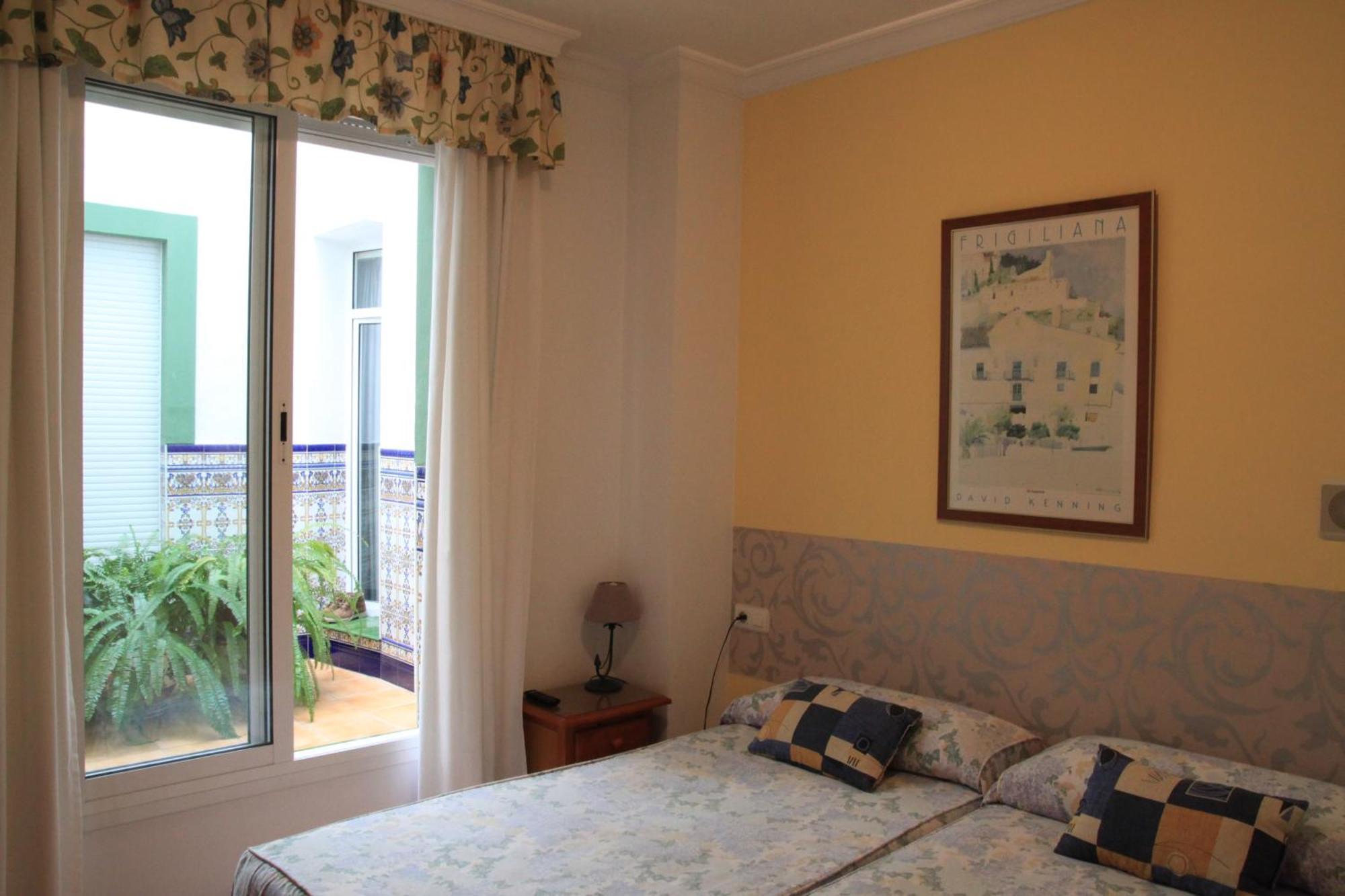 Twin Room,820283201:JPEG