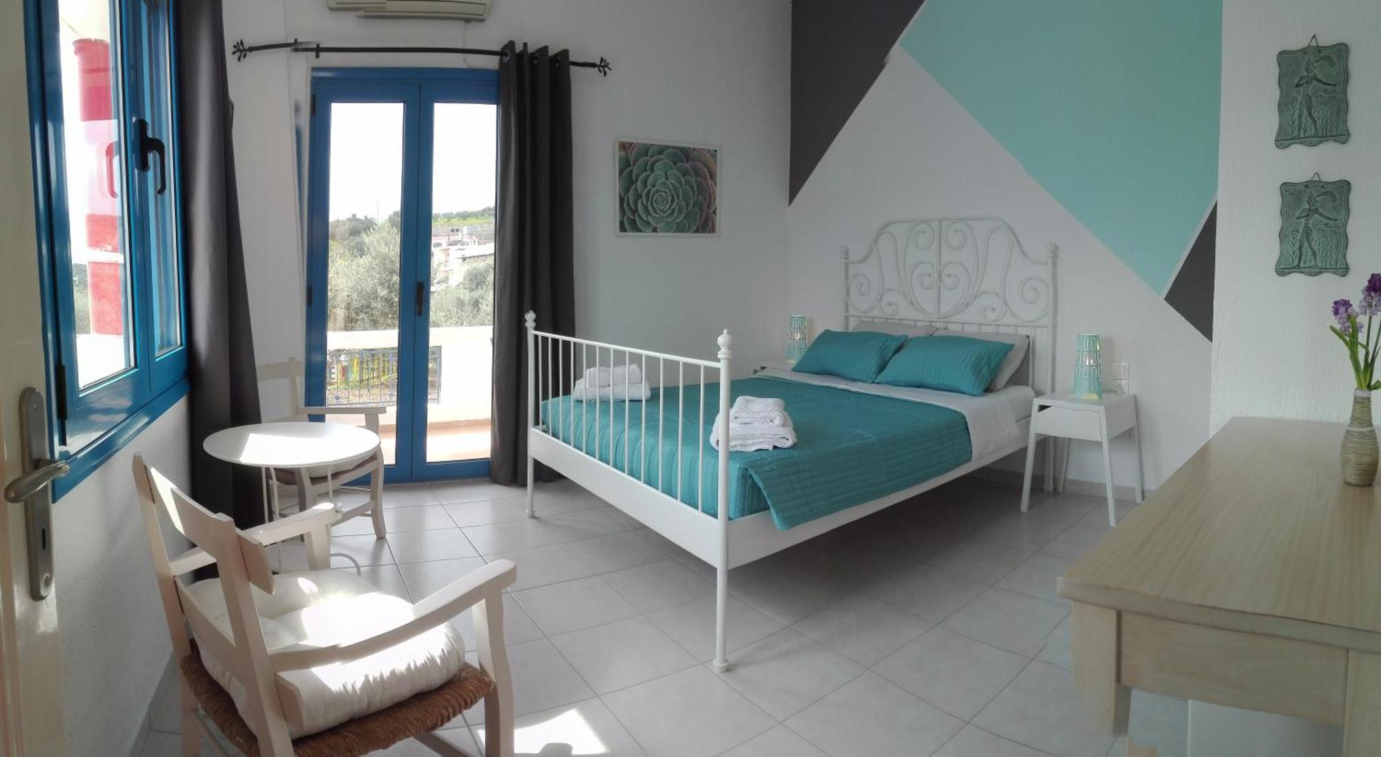 One-Bedroom Apartment,1498506970:JPEG