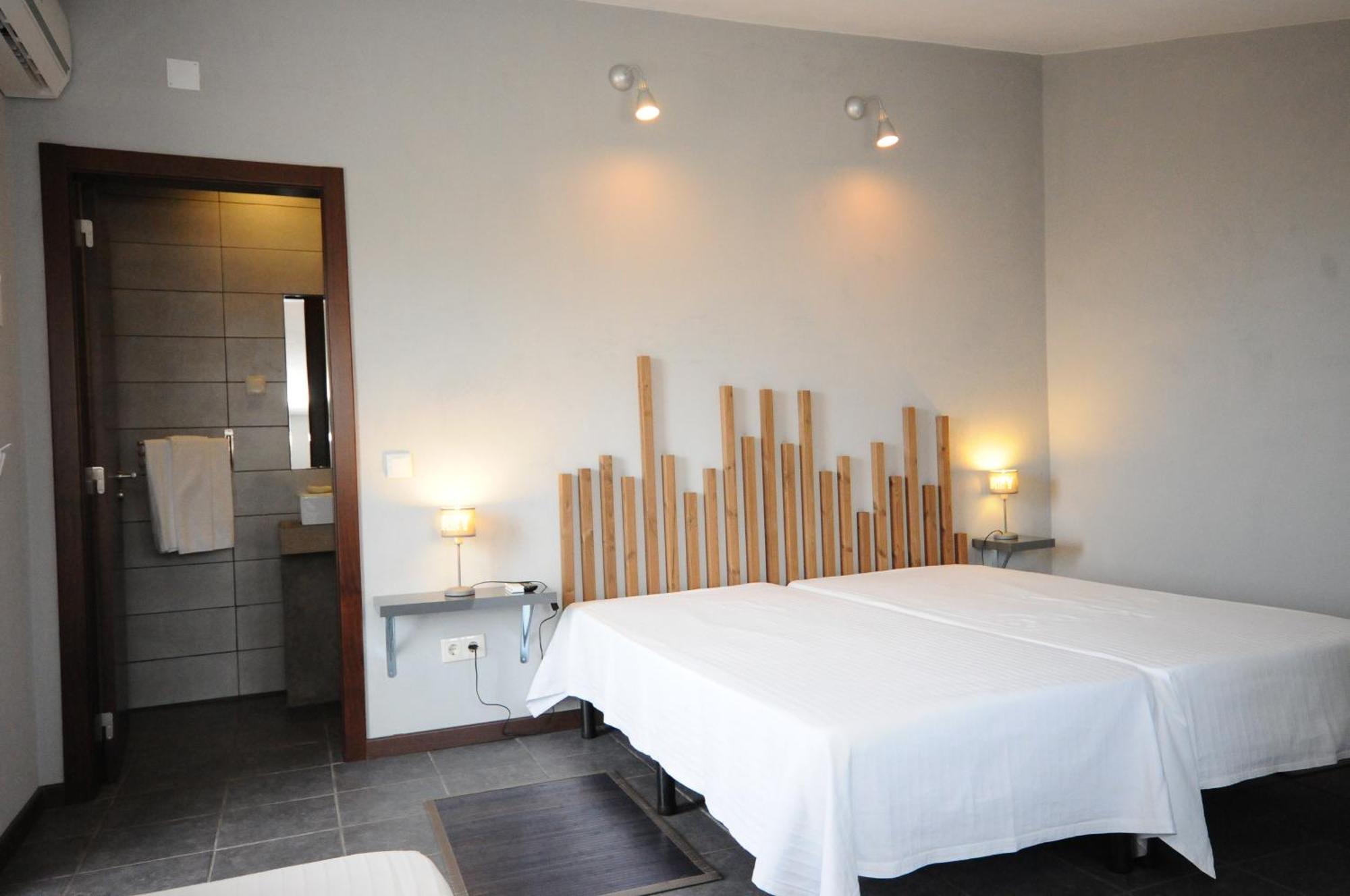 Driepersoonskamer met Eigen Badkamer