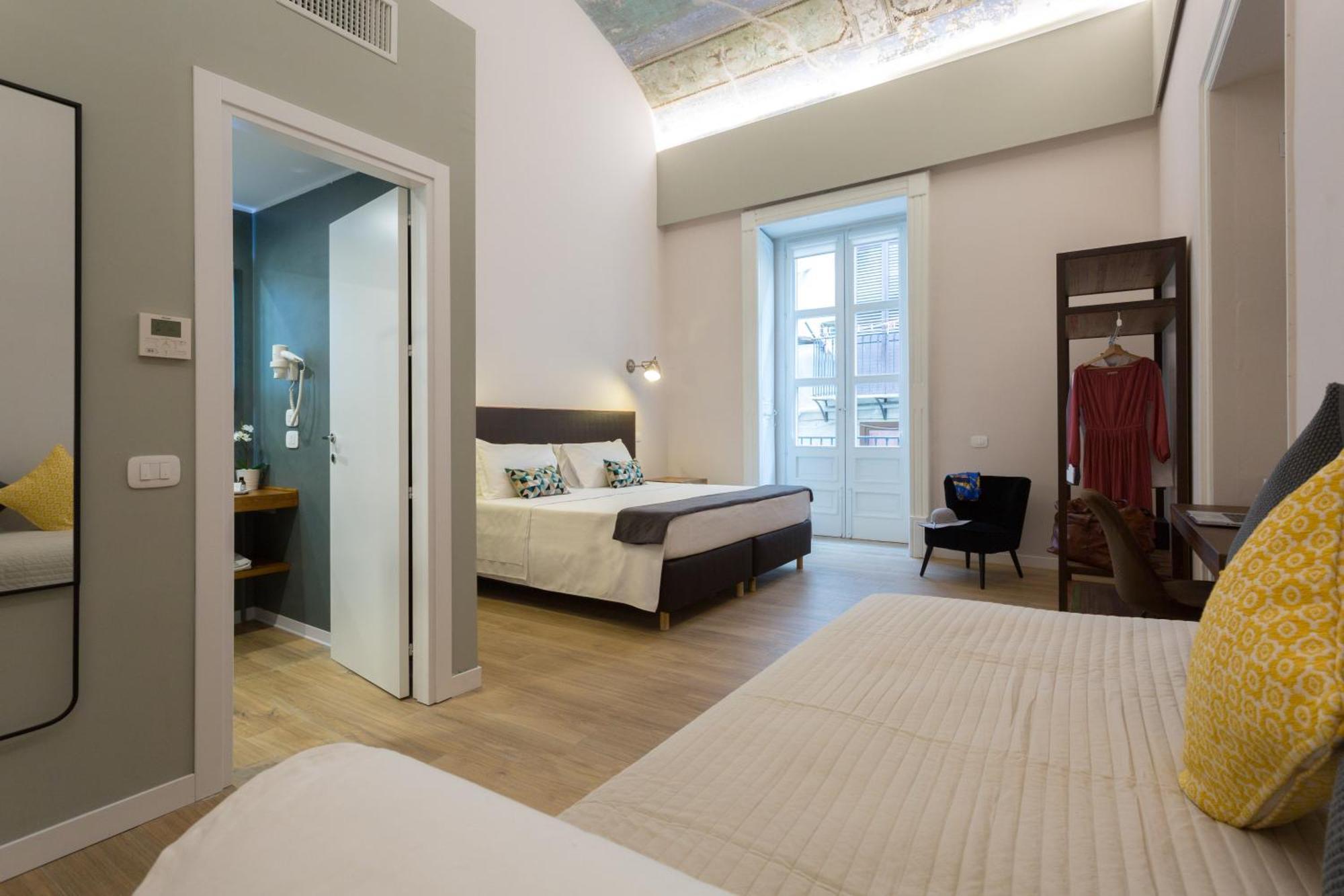 Quarto Família com Varanda