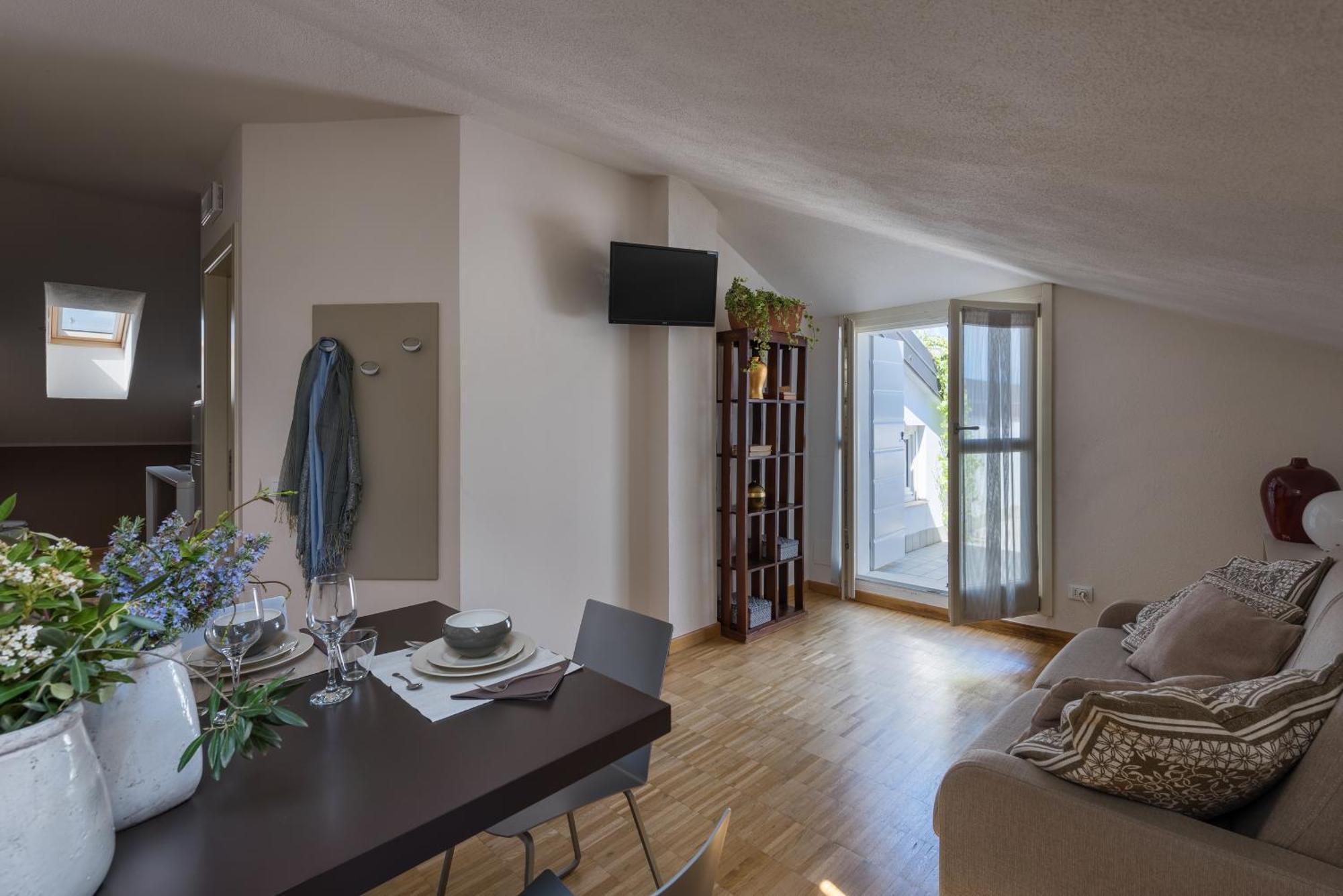Apartment with Terrace,1216263433:JPEG