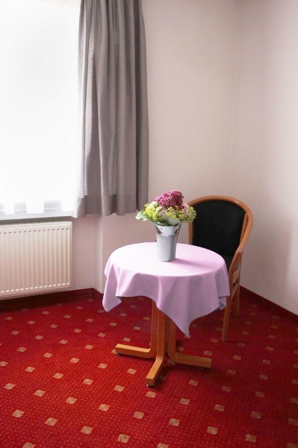 Einzelzimmer