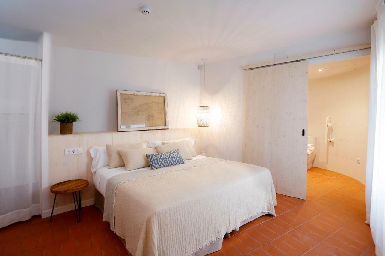 Double Room - Disability Access,830397557:JPEG
