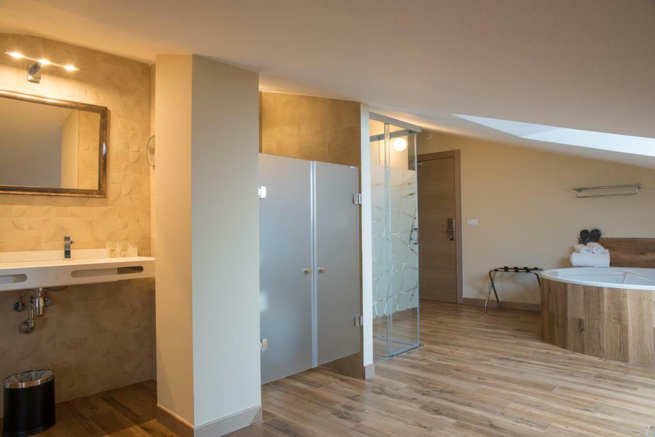 Suite con bañera de hidromasaje