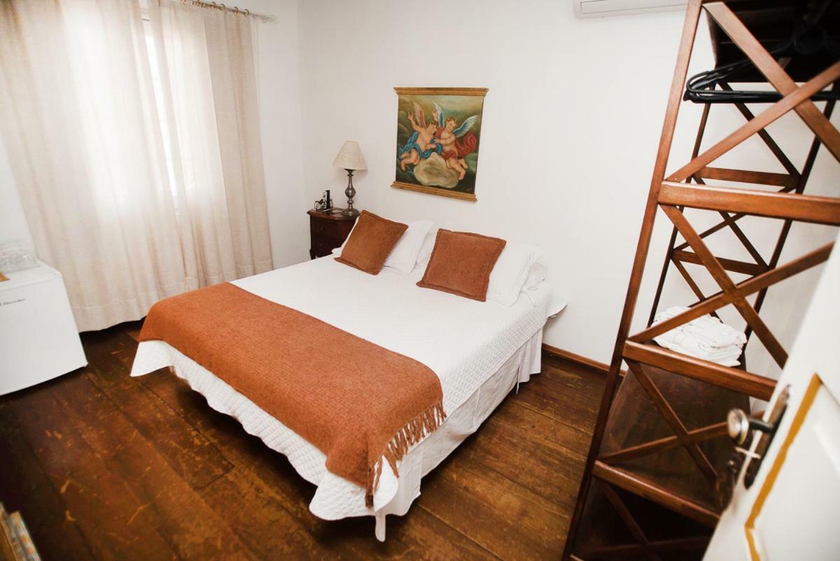 Quarto Standard com Cama de Casal ou 2 de Solteiro