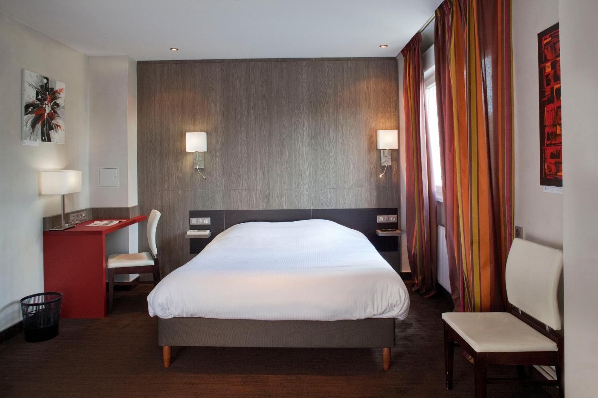 Standard Double Room - Spa access included,934159111:JPEG