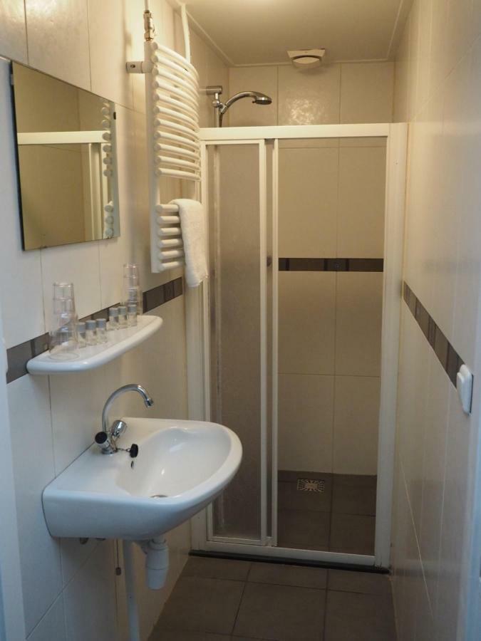 Eenpersoonsbed in Slaapzaal