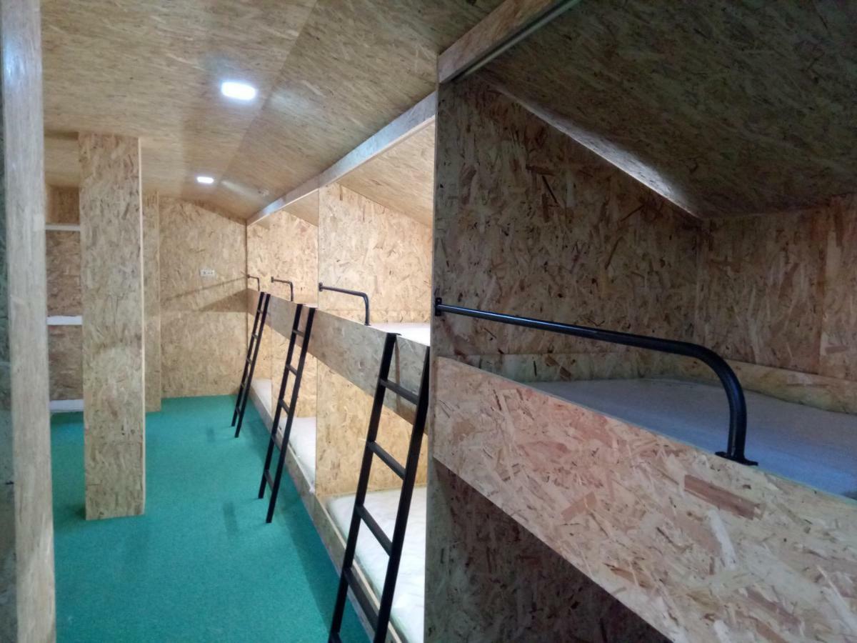 Bett im gemischten Schlafsaal mit 10 Betten