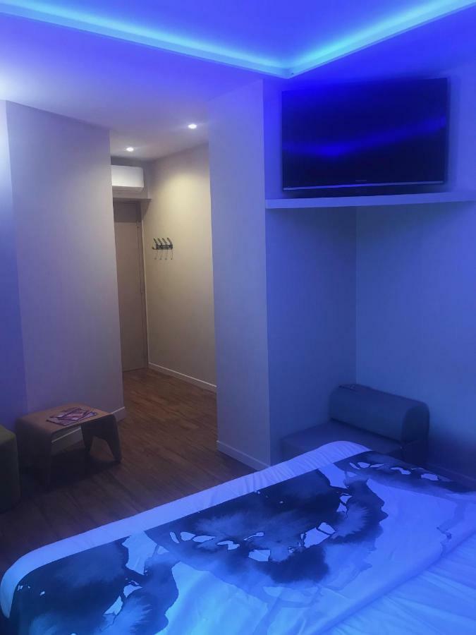 Chambre Double avec Lit d'Appoint