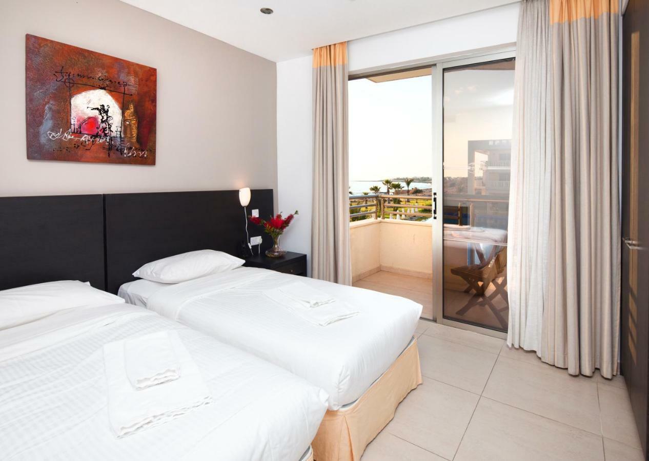 Chambre Double - Vue sur Terres