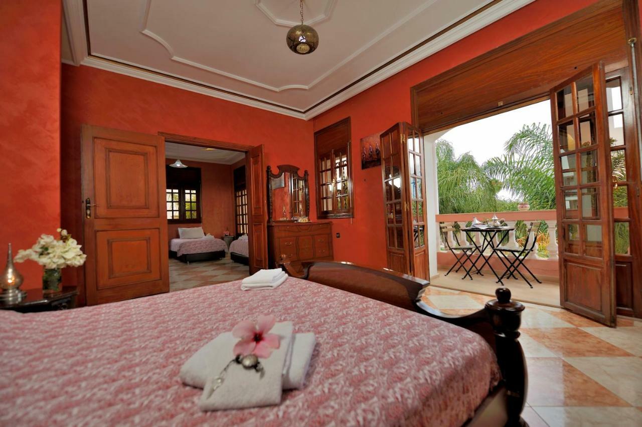 Suíte com Vista do Jardim