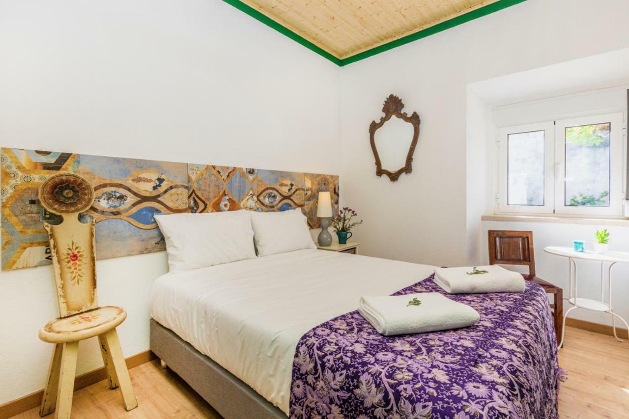 Quarto Duplo com Casa de Banho Privativa