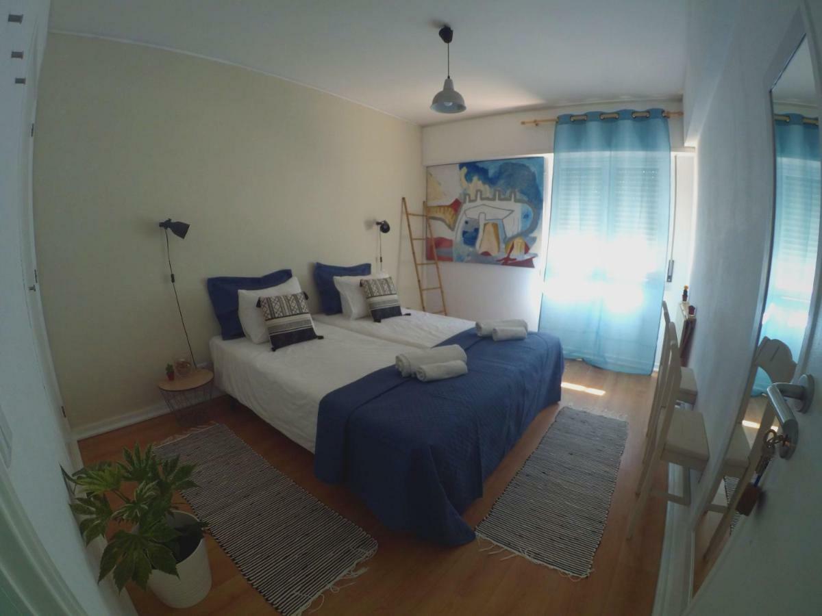 Quarto Duplo ou Twin com Casa de Banho Partilhada