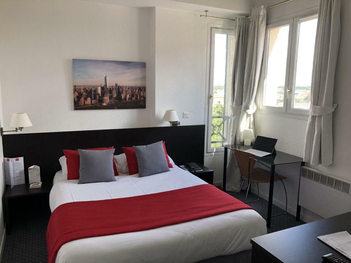 Double or Twin Room,887989672:JPEG