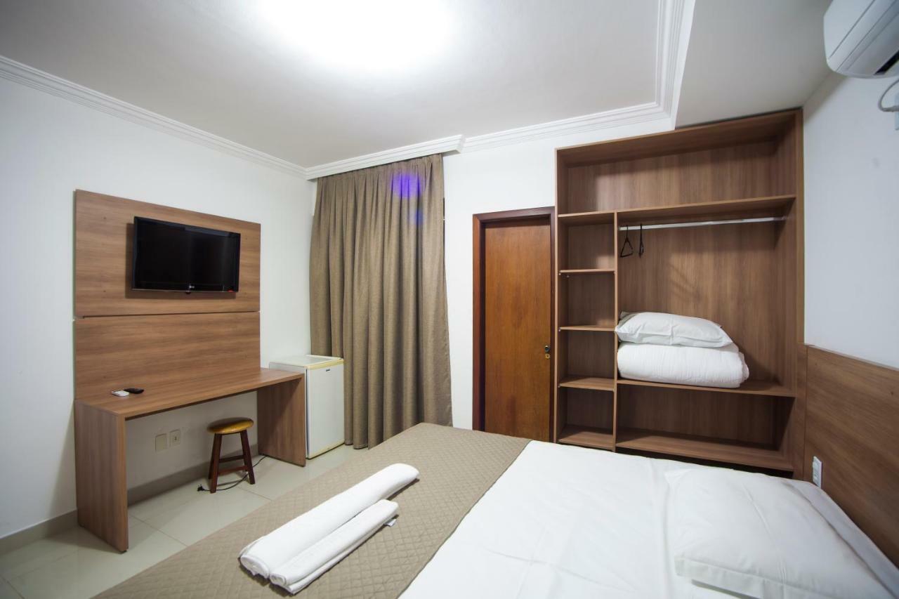 Quarto com Cama King-size