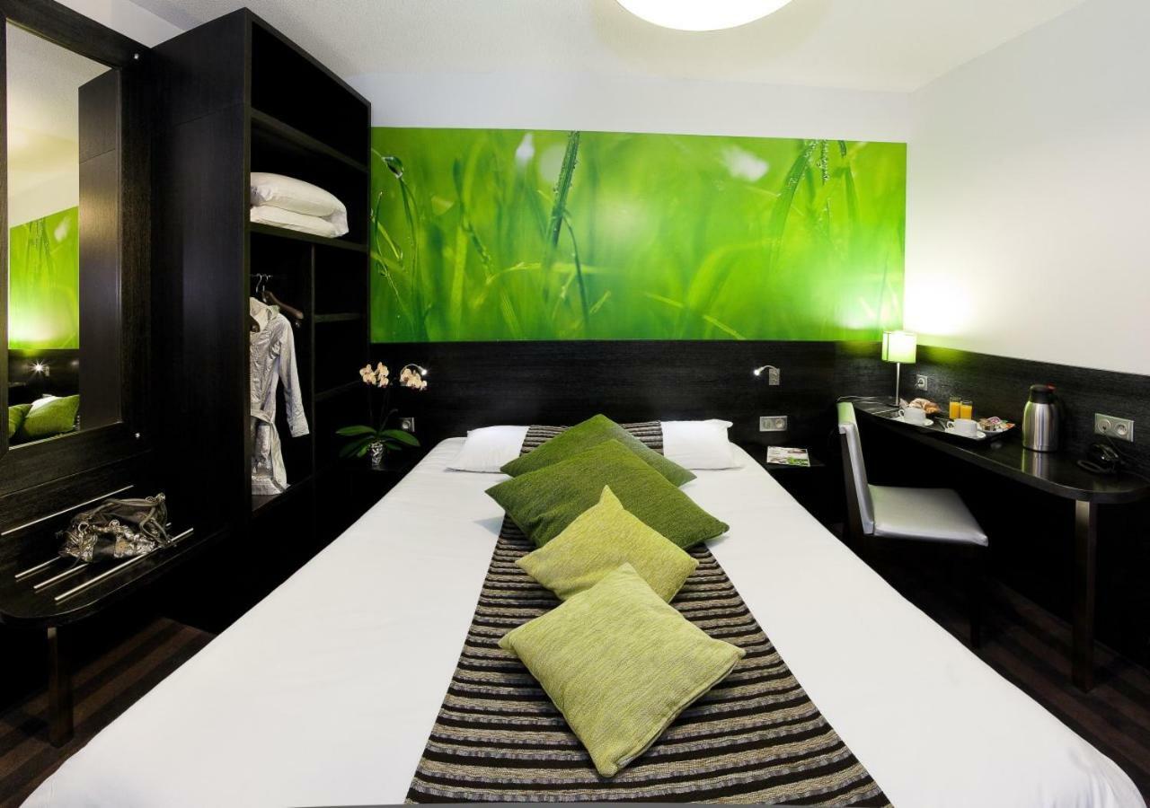 Double Room,1351155067:JPEG