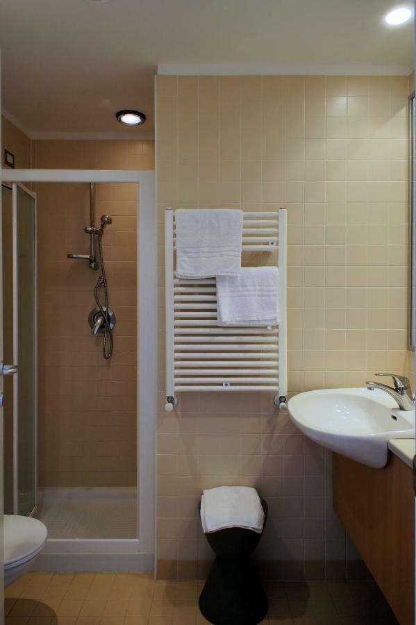 Double or Twin Room,1203511168:JPEG