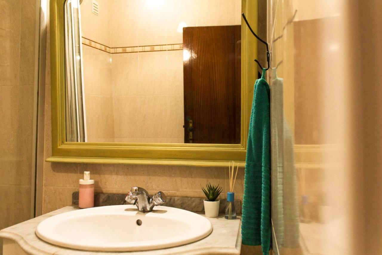 Quarto Familiar com Varanda