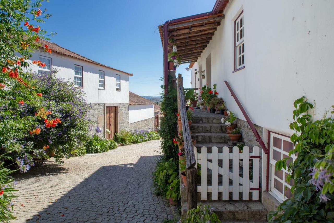 Quarto Duplo com Casa de Banho Partilhada