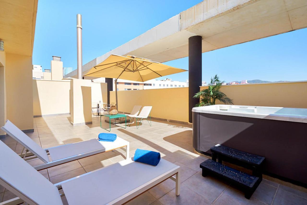 Suite Junior avec Terrasse et Bain à Remous