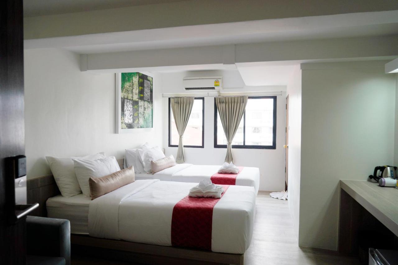 Quarto Twin Superior com Janela