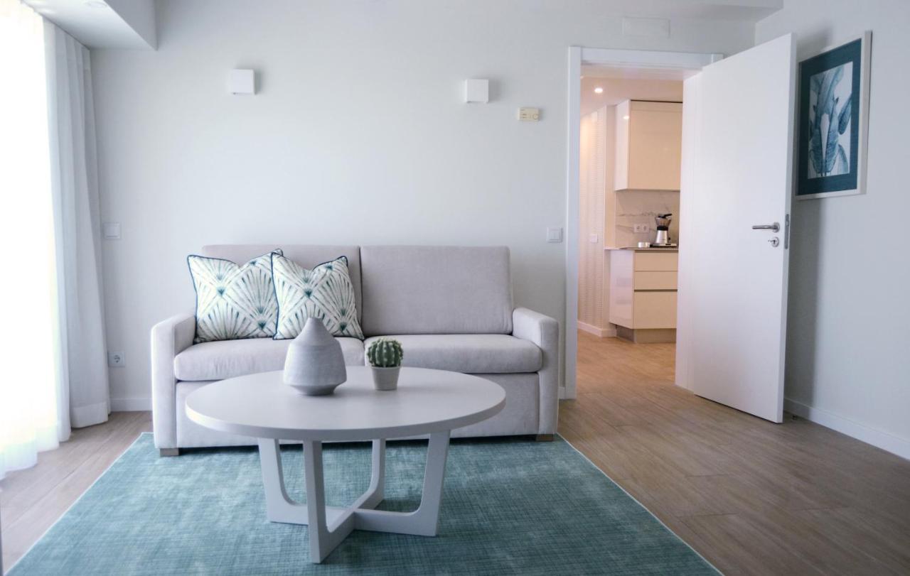 Penthouse Apartment,932183824:JPEG