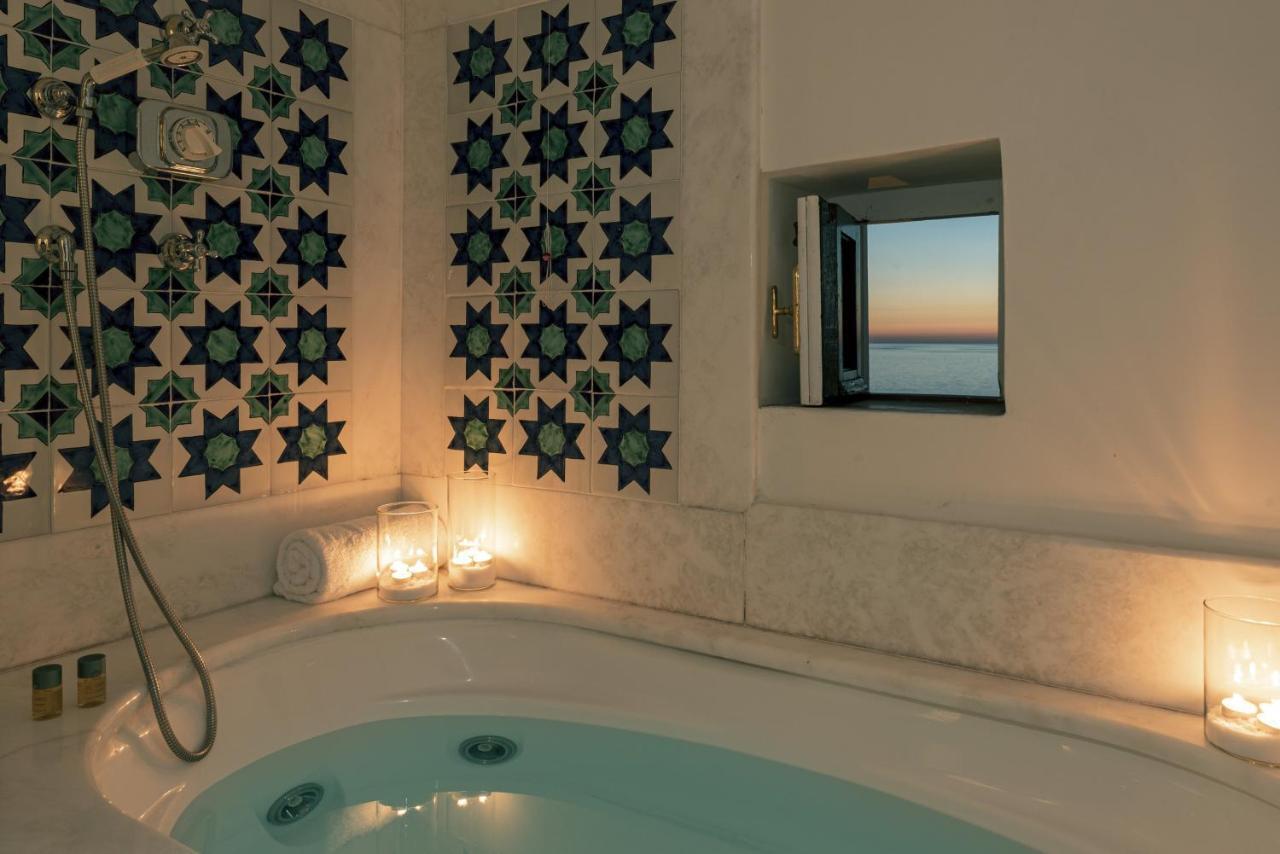 Camera Matrimoniale/Doppia con Letti Singoli con Terrazza e Vista Mare - Mansarda