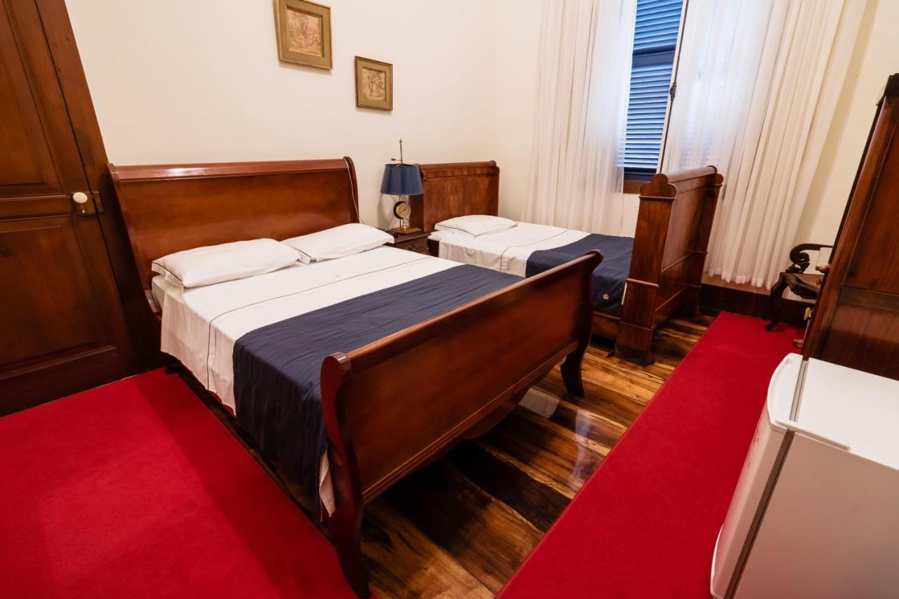 Quarto Triplo Luxo