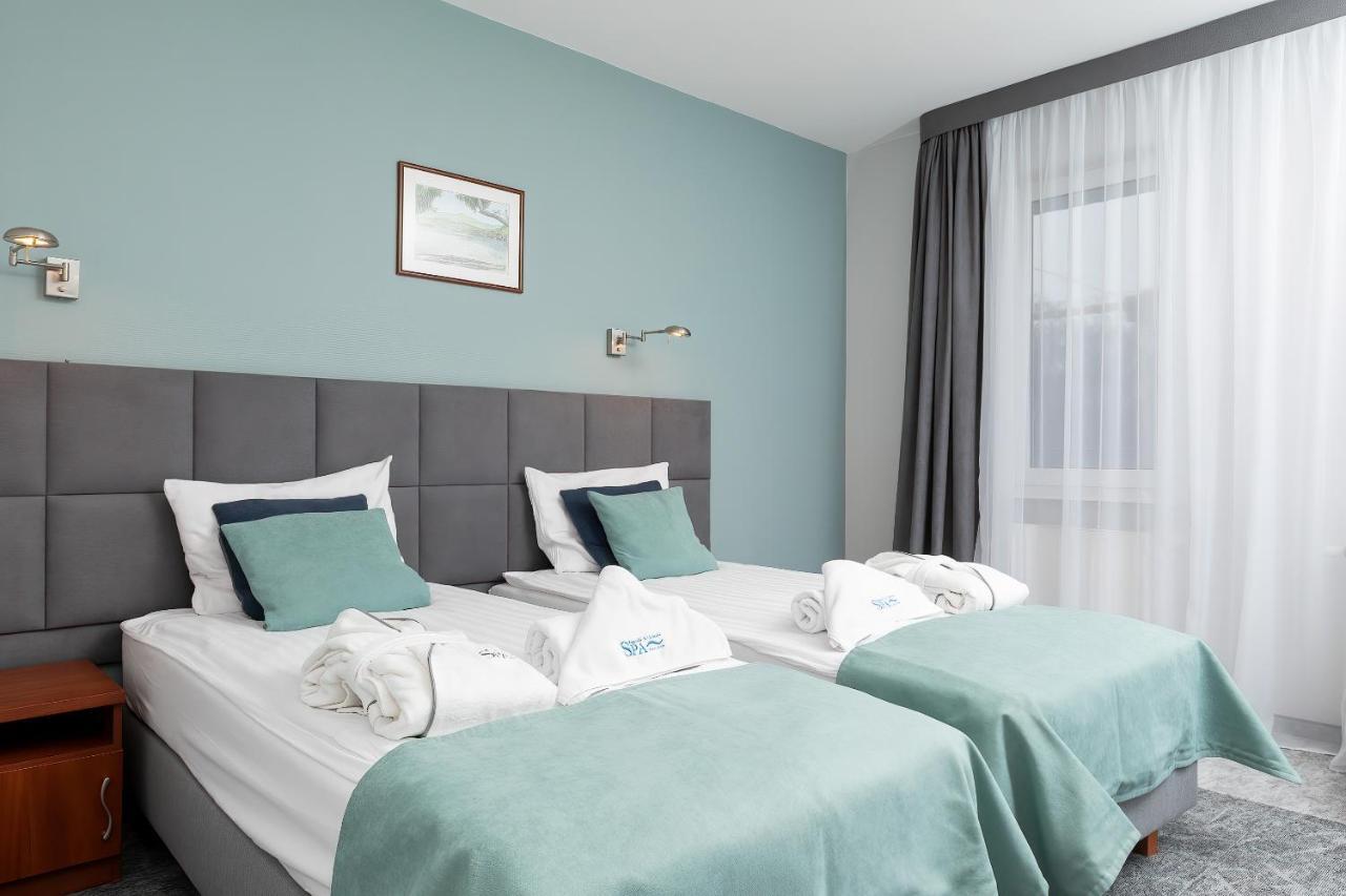 Standard Doppel-/Zweibettzimmer mit Balkon