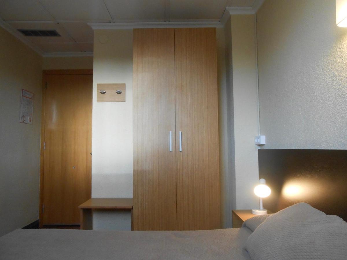 Double or Twin Room,943806235:JPEG