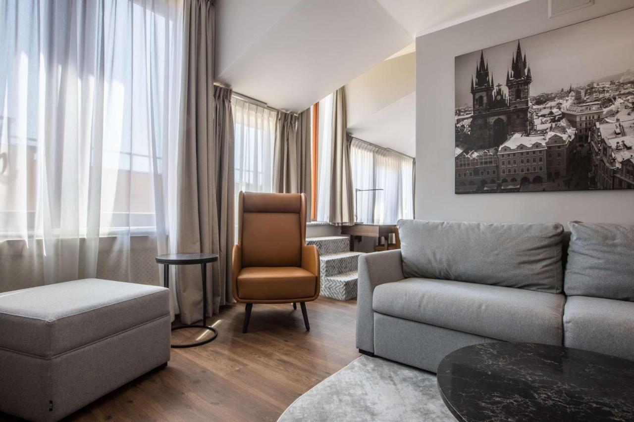 Suite Terrace,1398969203:JPEG