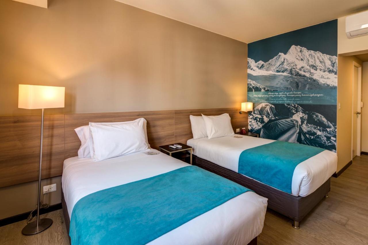 Quarto Standard com 2 Camas de Solteiro