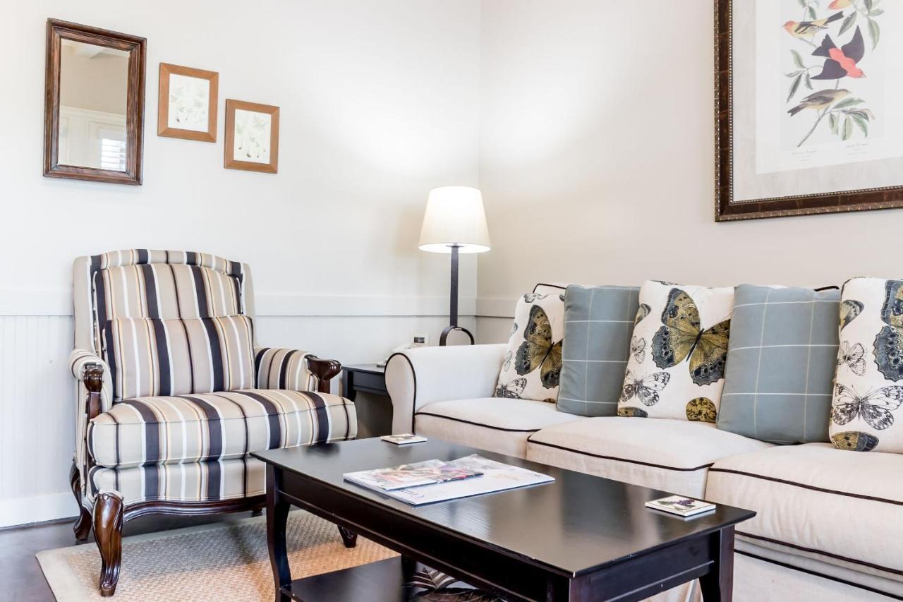 Queen Suite