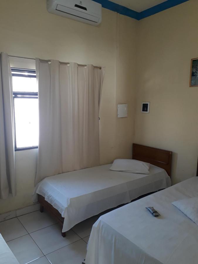 Quarto Econômico com Cama de Casal ou 2 de Solteiro