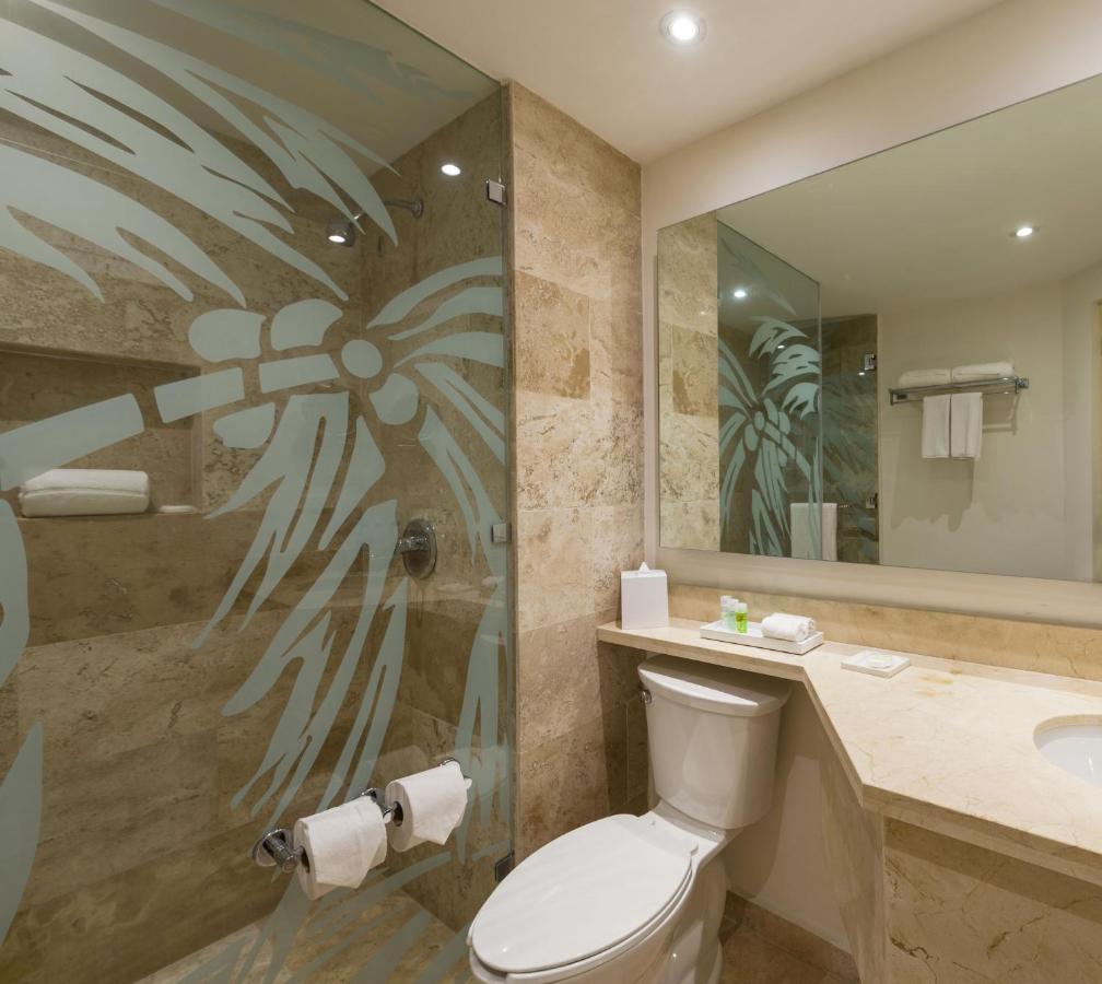 Superior Room, Garden View