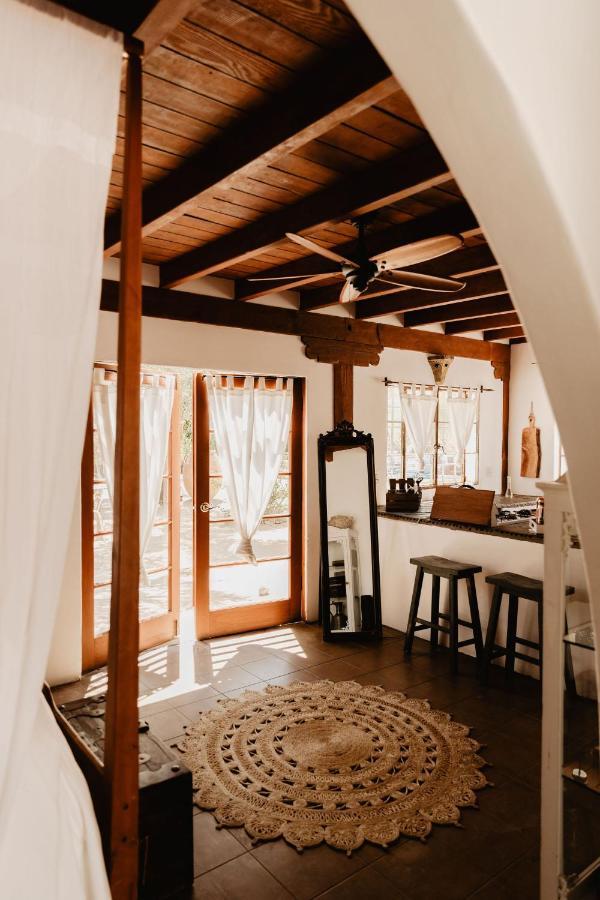 Queen Suite - Mykonos Suite