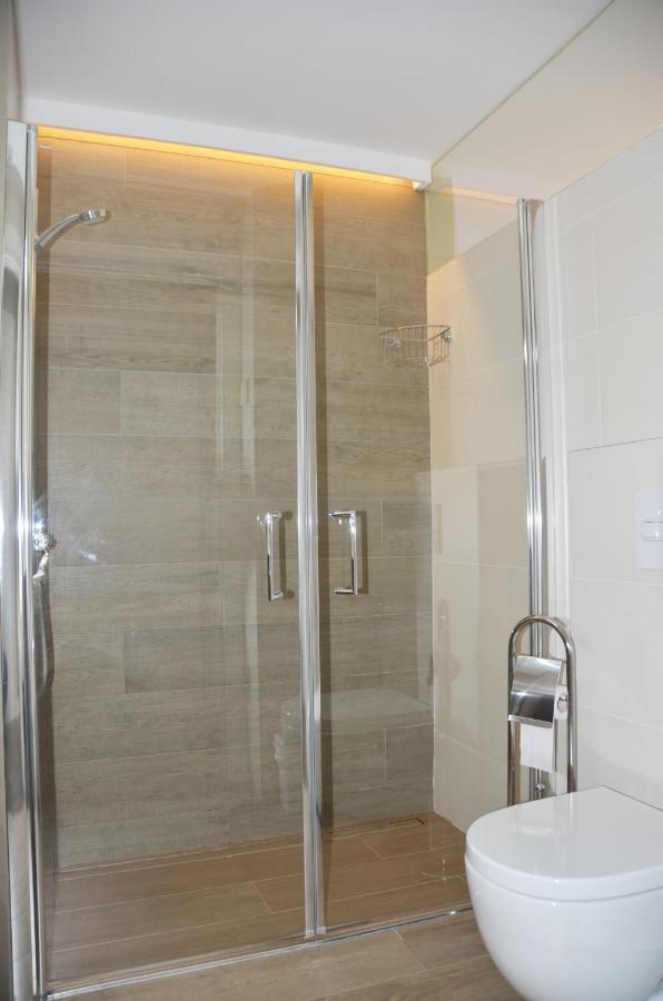 Habitación Doble con baño compartido - 2 camas