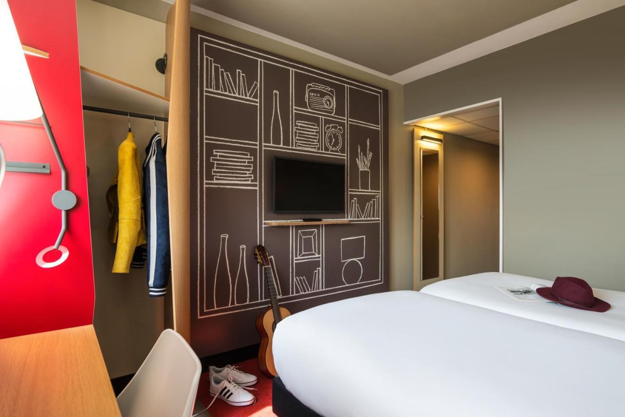 Standard Twin Room,967775899:JPEG