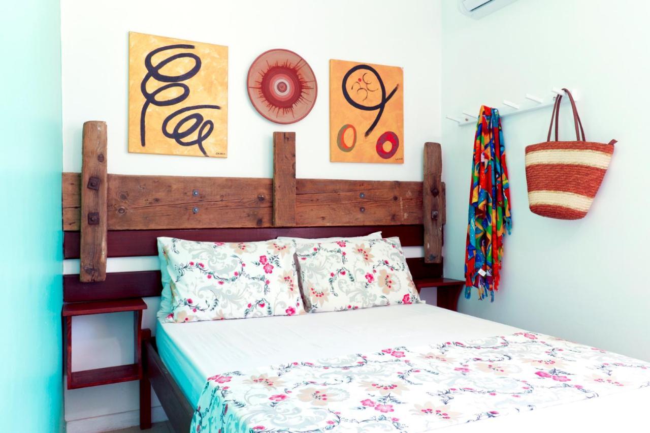 Apartamento com Varanda e Vista do Mar