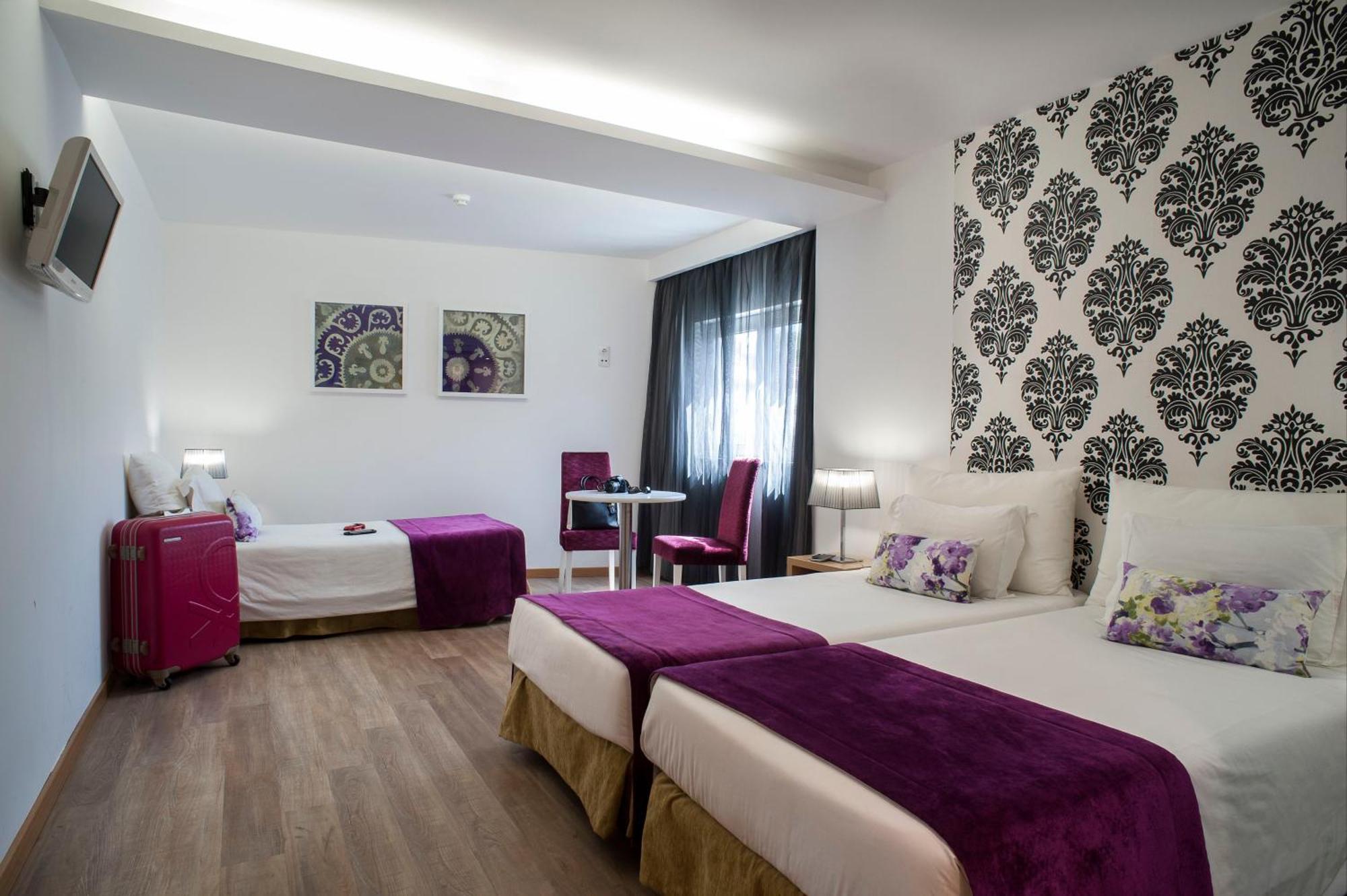Triple Room,972067726:JPEG