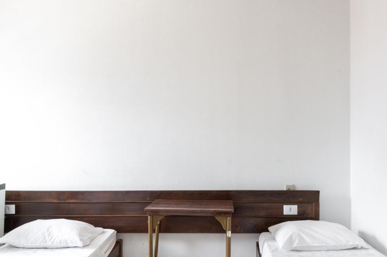 Standard Twin Room,972239887:JPEG