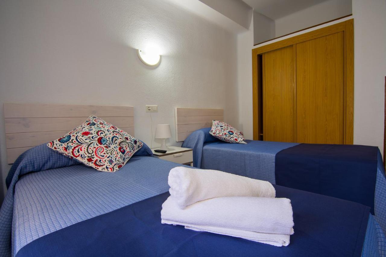 Tweepersoonskamer met 1 of 2 Bedden en Gedeelde Badkamer
